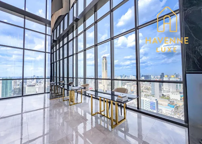 High-floor Luxury 2 Bedrooms 2 Bathrooms King&queen Bed Sky Pool Heart Of Siam District 曼谷高层奢华套房 两卧两卫 特大床 大床 无边泳池 坐落暹罗商圈核心 曼谷