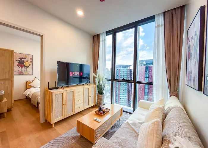 High-floor Luxury 2 Bedrooms 2 Bathrooms King&queen Bed Sky Pool Heart Of Siam District 曼谷高层奢华套房 两卧两卫 特大床 大床 无边泳池 坐落暹罗商圈核心 公寓 曼谷