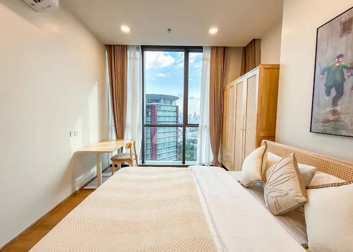 High-floor Luxury 2 Bedrooms 2 Bathrooms King&queen Bed Sky Pool Heart Of Siam District 曼谷高层奢华套房 两卧两卫 特大床 大床 无边泳池 坐落暹罗商圈核心