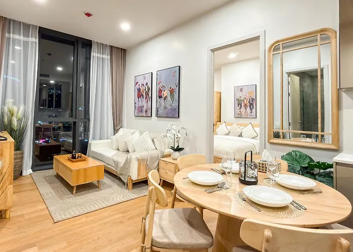 公寓 High-floor Luxury 2 Bedrooms 2 Bathrooms King&queen Bed Sky Pool Heart Of Siam District 曼谷高层奢华套房 两卧两卫 特大床 大床 无边泳池 坐落暹罗商圈核心 曼谷