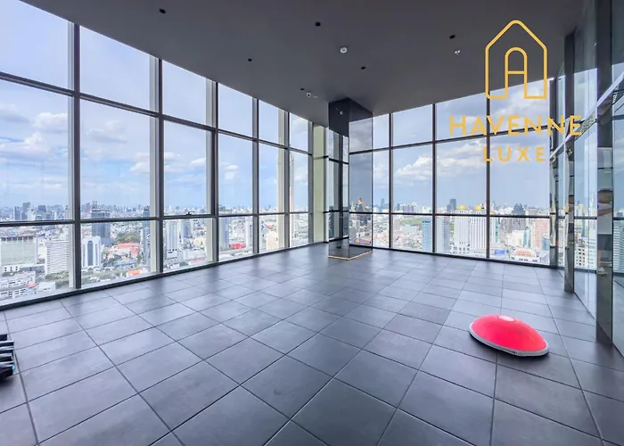 High-floor Luxury 2 Bedrooms 2 Bathrooms King&queen Bed Sky Pool Heart Of Siam District 曼谷高层奢华套房 两卧两卫 特大床 大床 无边泳池 坐落暹罗商圈核心 公寓